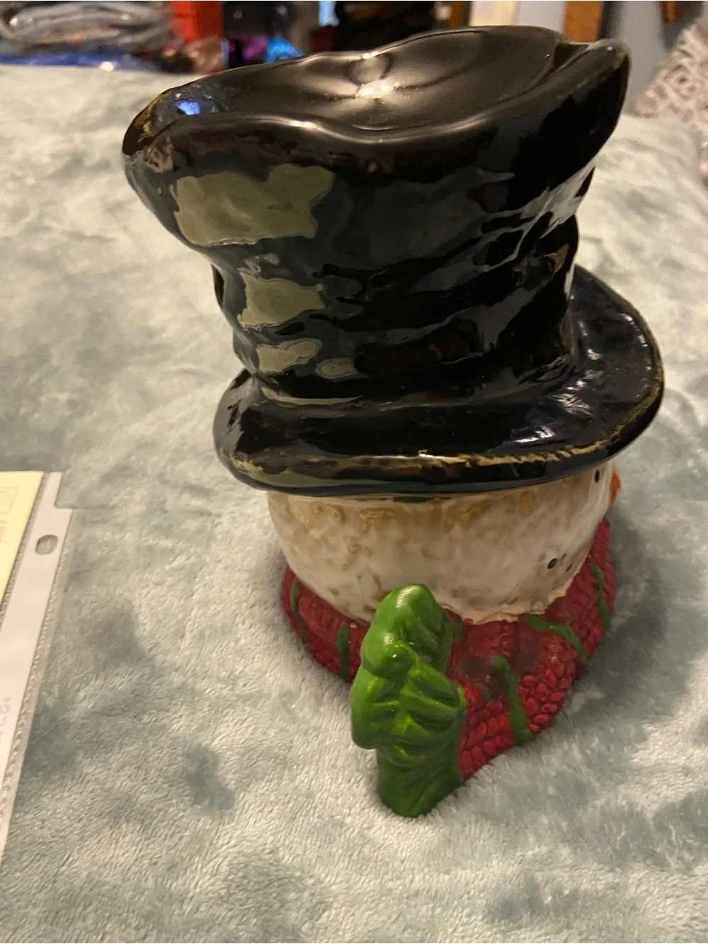 Yankee Candle Snowman Tealight Holder in Black, Red, Green